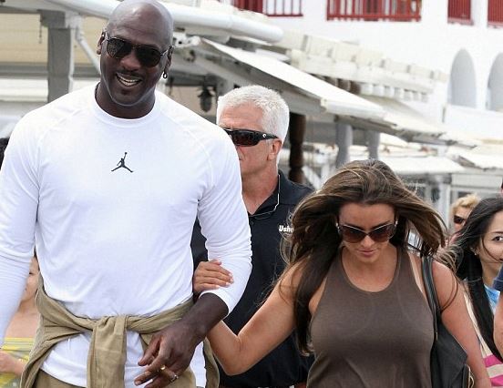 Double The Jordans Michael Jordan And Wife Expecting Twins